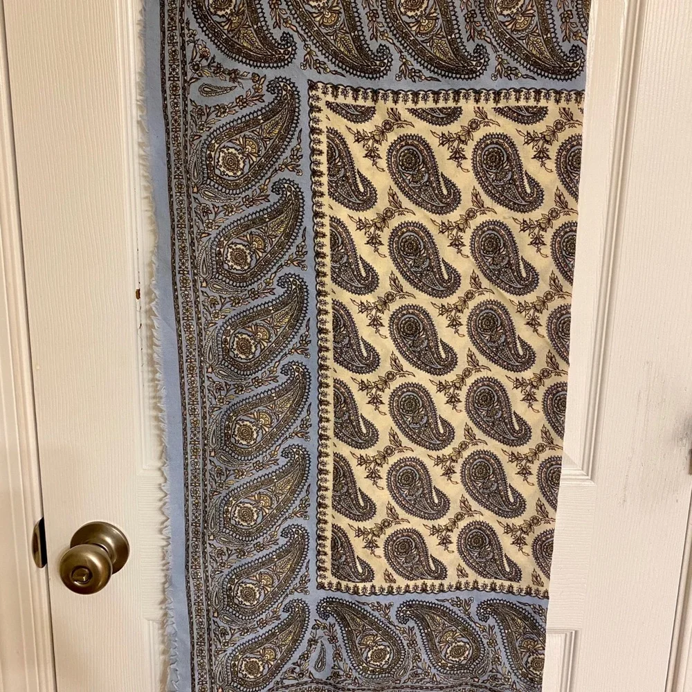 2 Scarves 1 Square Blue Yellow Paisley Scarf 1 Thin Gray Pink Floral Scarf